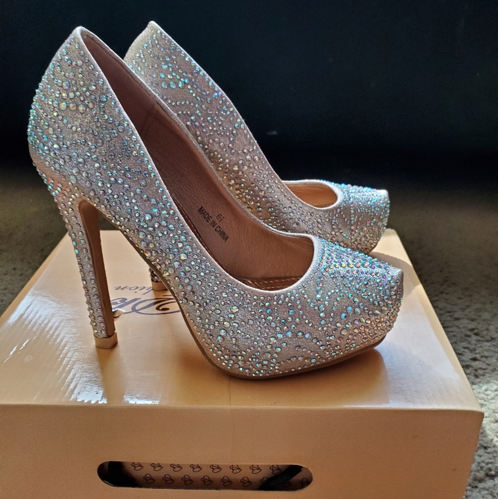 Beautiful Champagne Heels